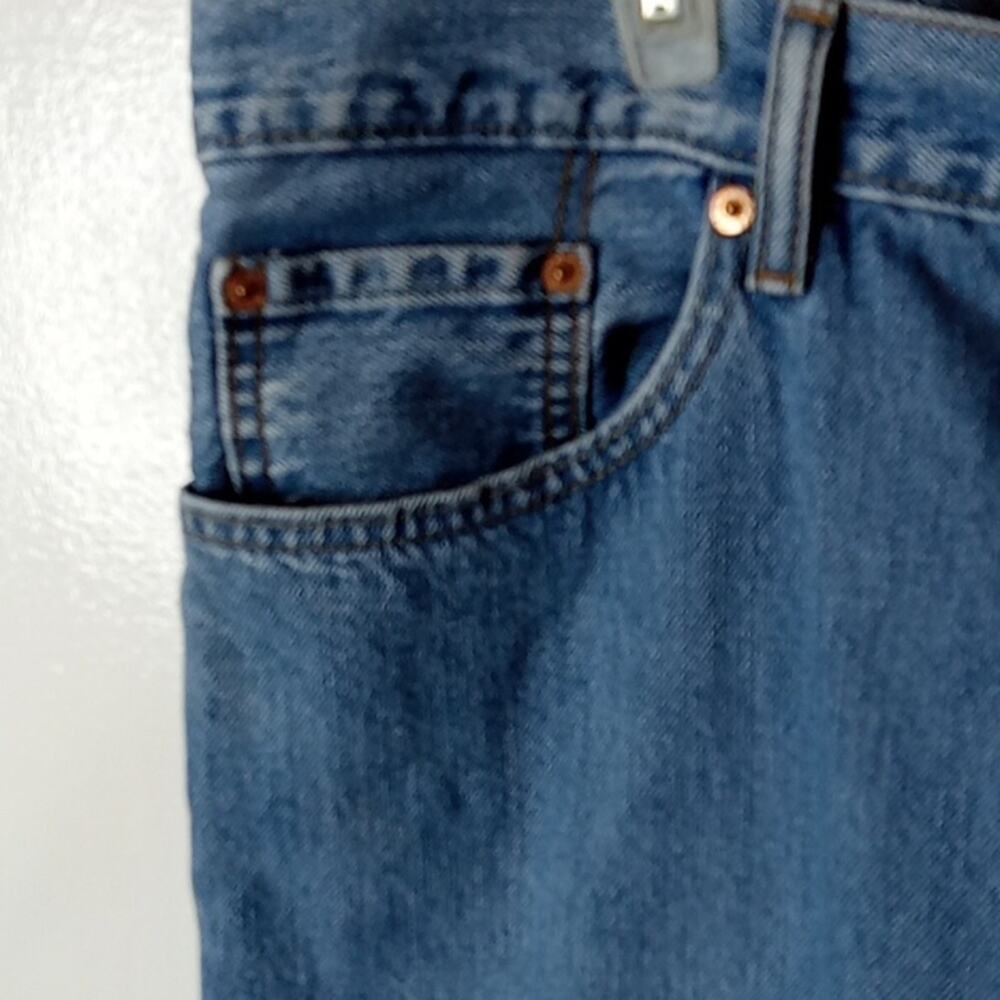 Levi 550 men's size 42X32 relaxed fit denim jeans. Athleisure - Picture 3 of 10